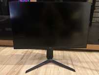 Monitor LG uszkodzony