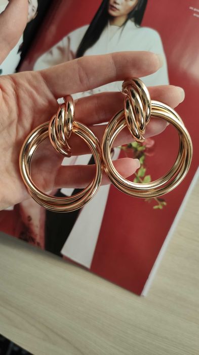 Сережки, біжутерія, нові