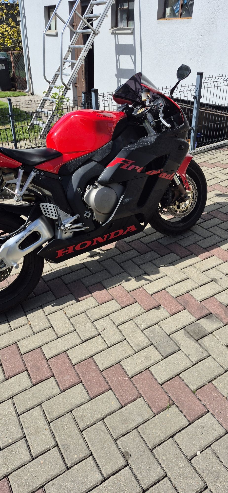 Honda cbr1000rr sc57a