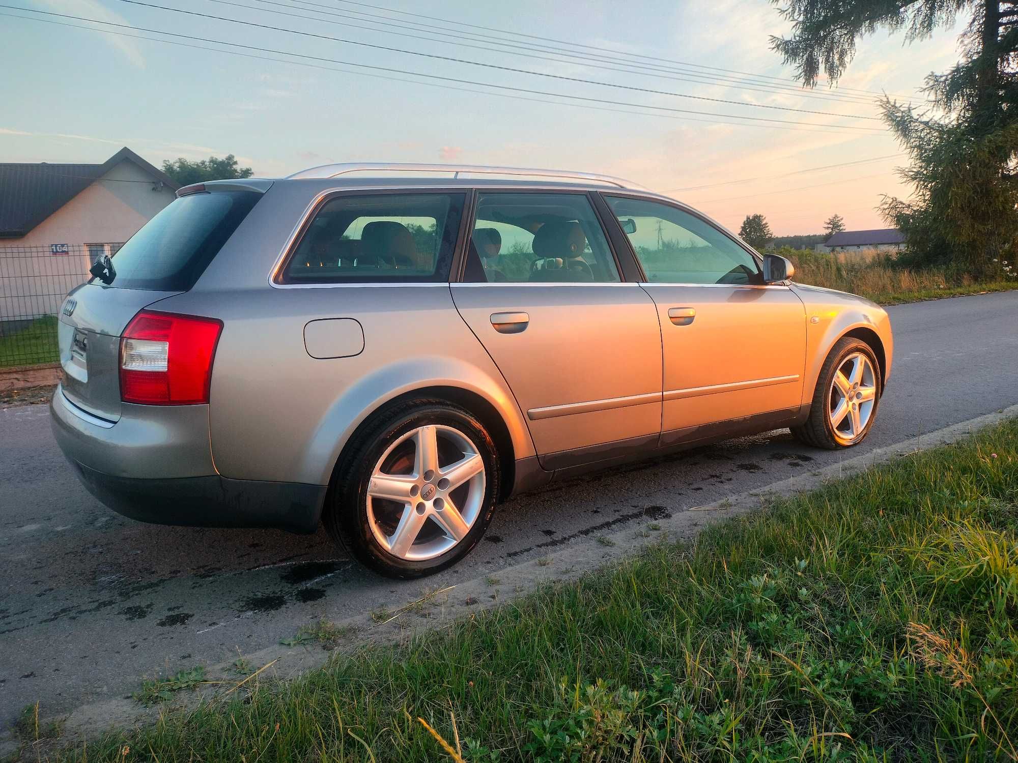 Audi a4 b6 1,9tdi polecam 2002rok