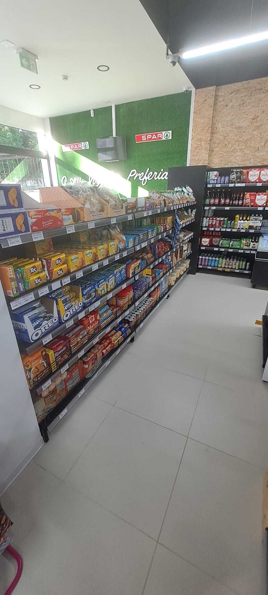 Estantes Supermercado
