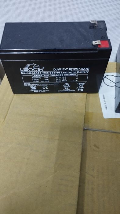Продам акумулятор 12 в 7а