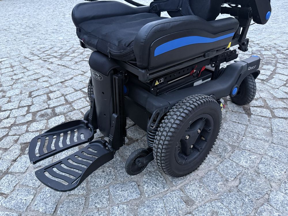 Wózek inwalidzki elektryczny Quickie Q700F Sedeo Ergo, Full opcja