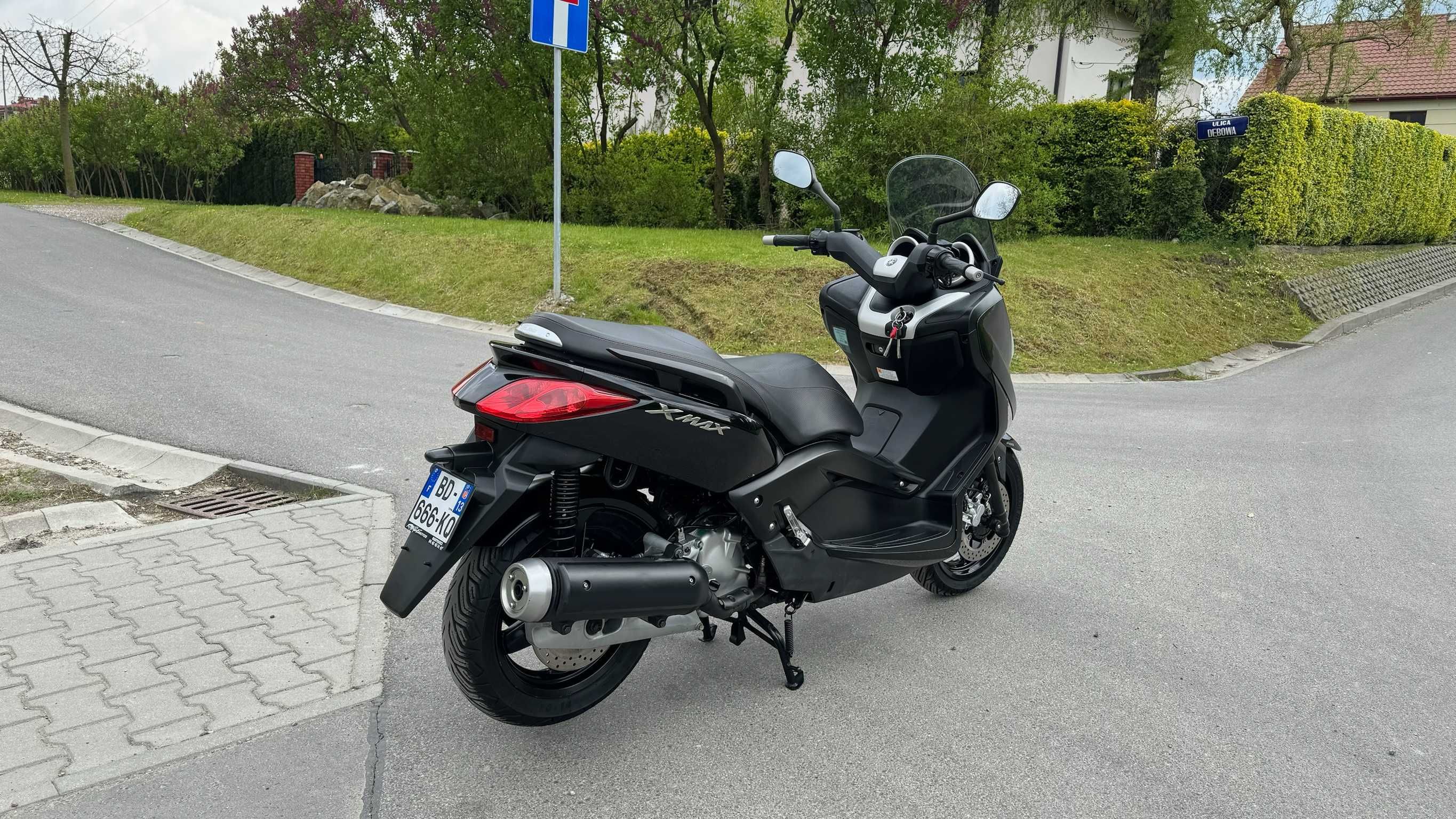 Yamaha XMAX 125 X-MAX YP125 piękny egzemplarz NISKI PRZEBIEG oryginał