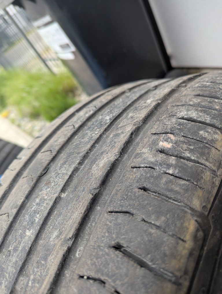 Opony Continental 235/55 R17  letmie 2 sztuki plus gratis