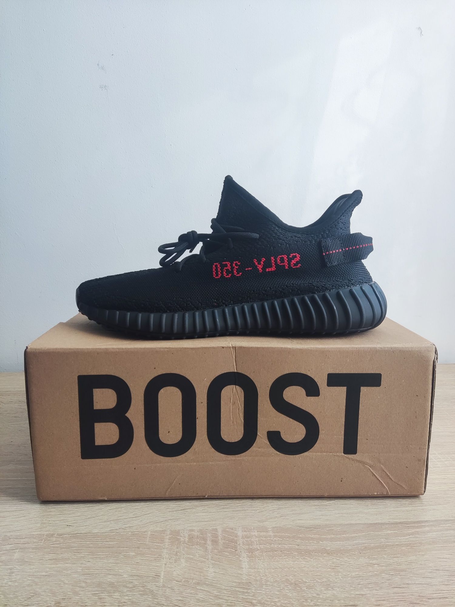 Кросівки: Adidas Yeezy Boost 350 [Чоловічі]