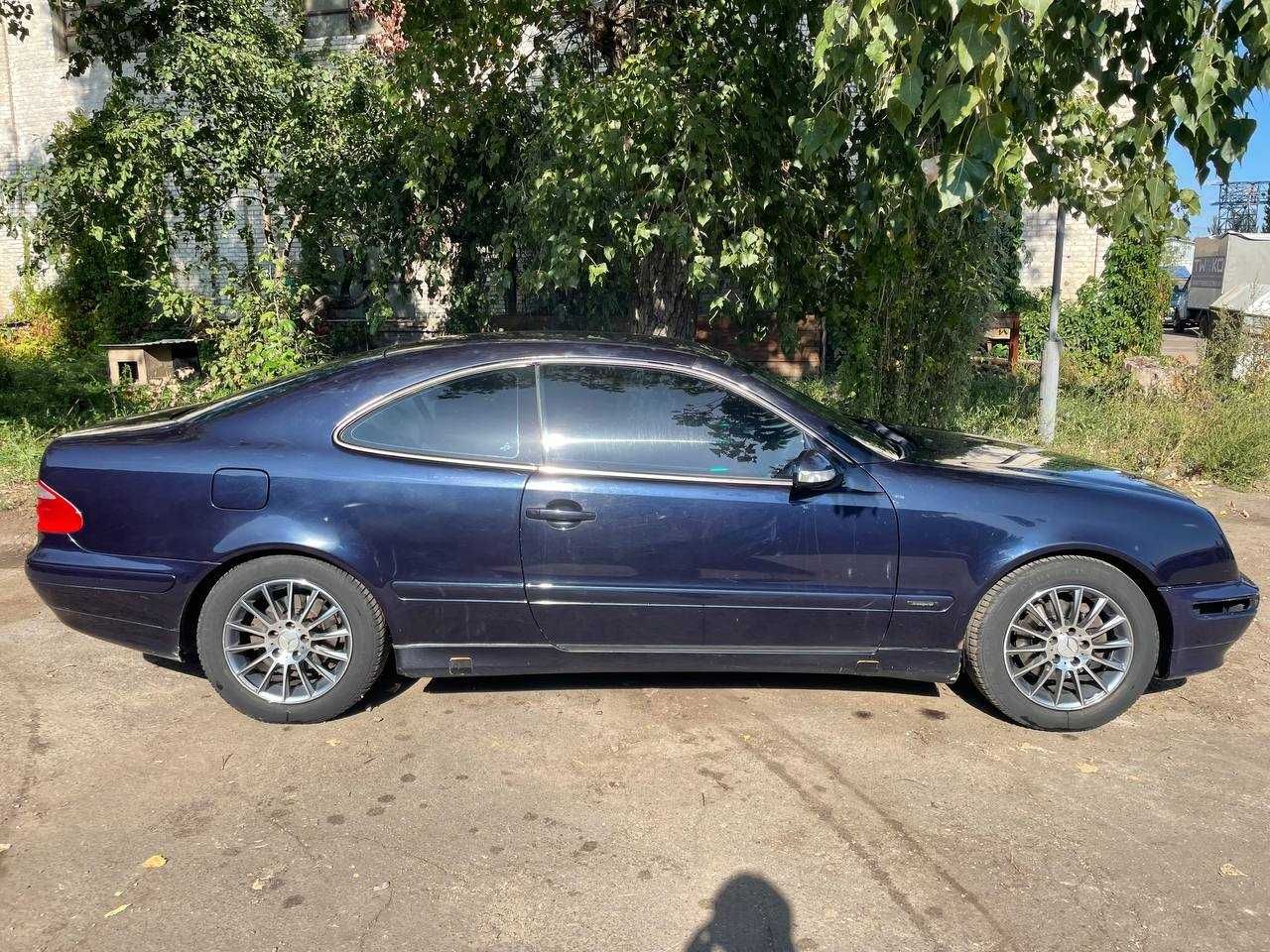 Мерседес CLK 200