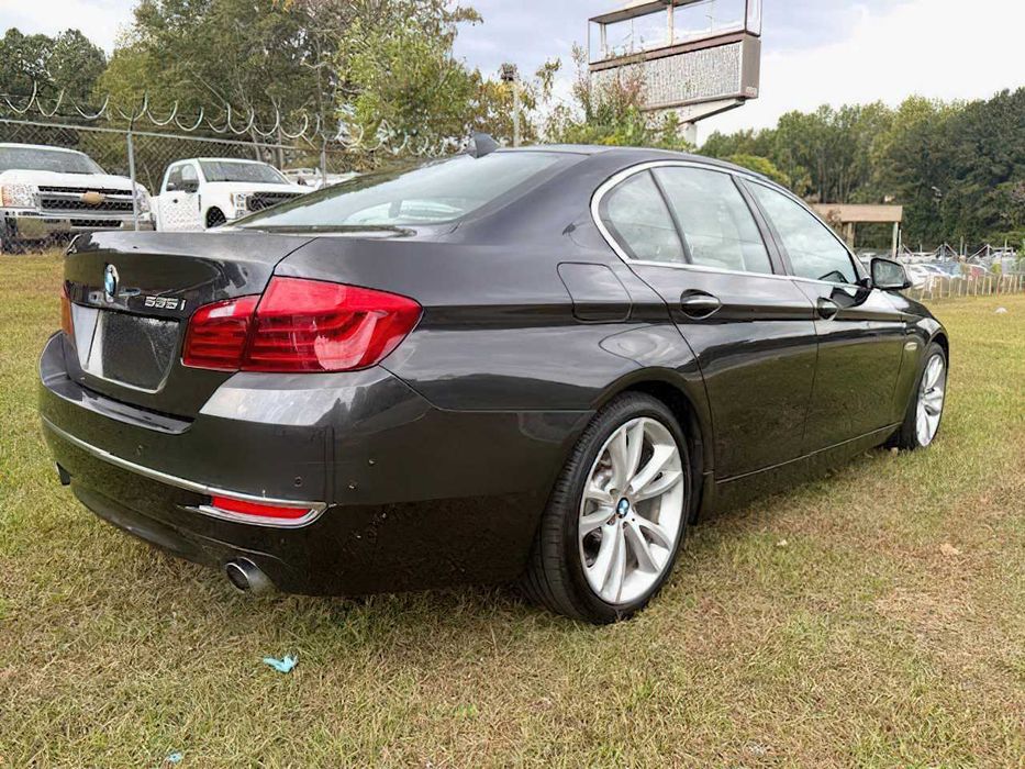 BMW 5 Series 535i      2016