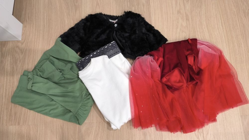 3 sukienki 134 i bolerko czarne