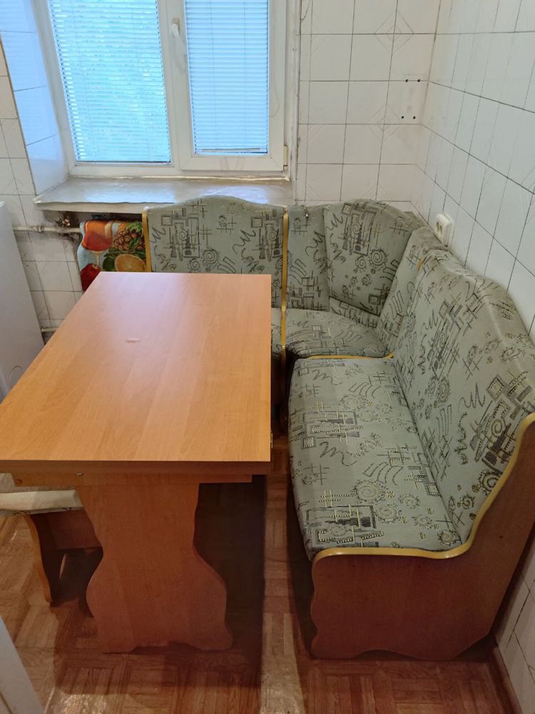 Кузонный мягкий уголок .