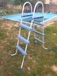 Vendo escada para piscina