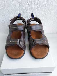 Komfortowe sandały męskie PAVERS - brązowe  R 41