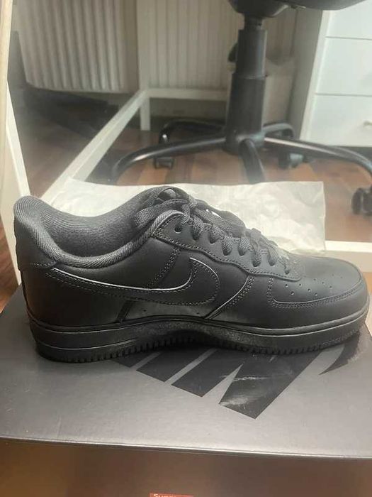 Buty Trampk Nike Air Force 1 Low Supreme Black R.42.5