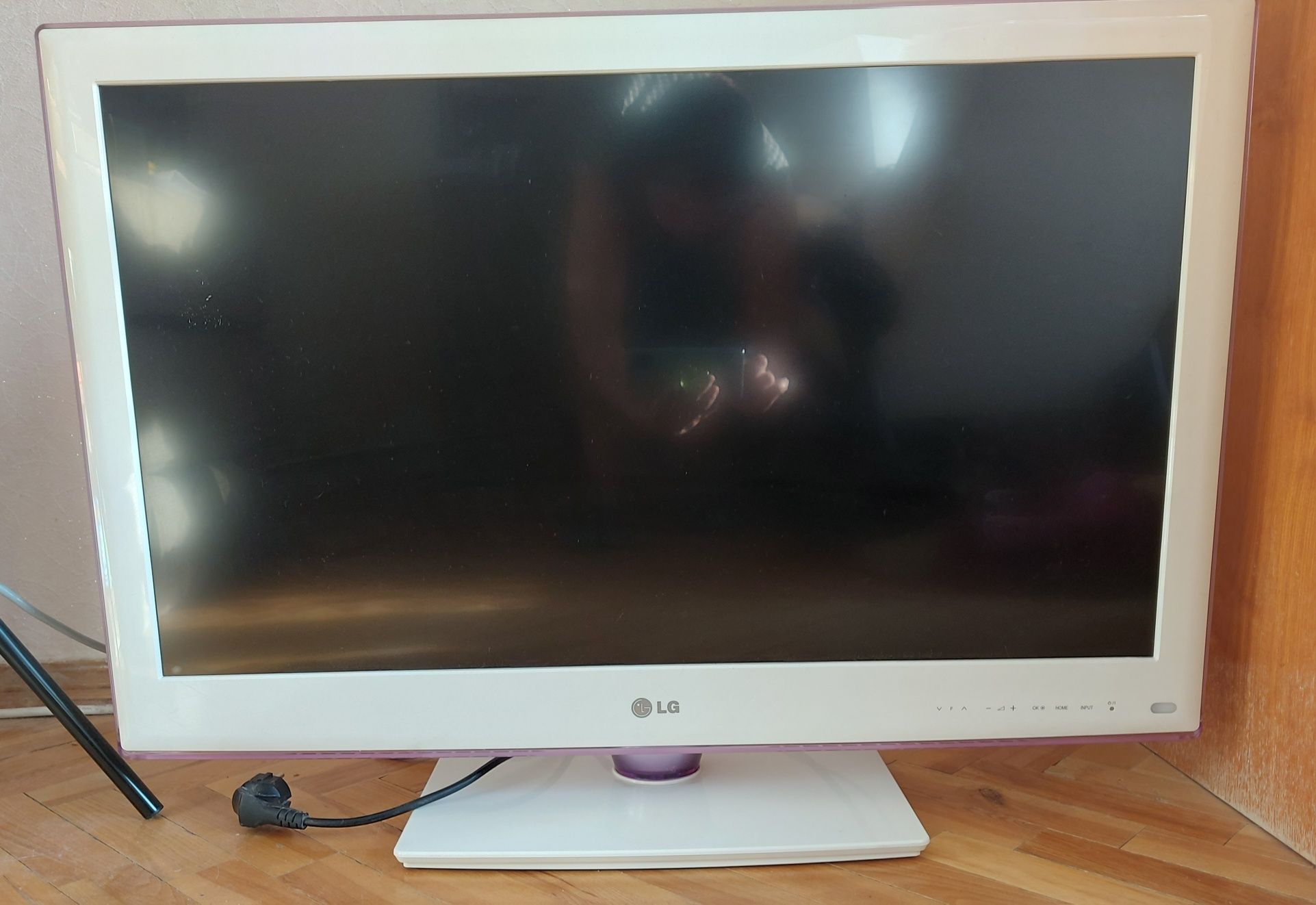 Телевизор LG 32LV2540