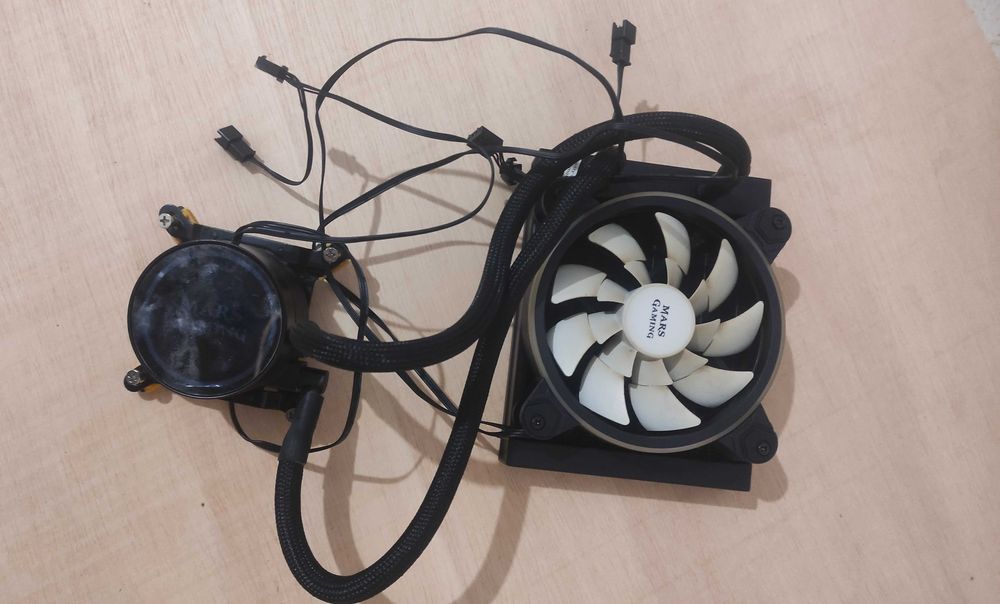 Water Cooler Mars Gaming ML120