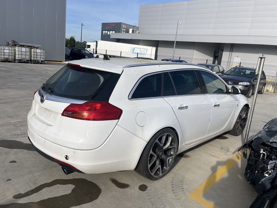 Opel Insignia para peças
