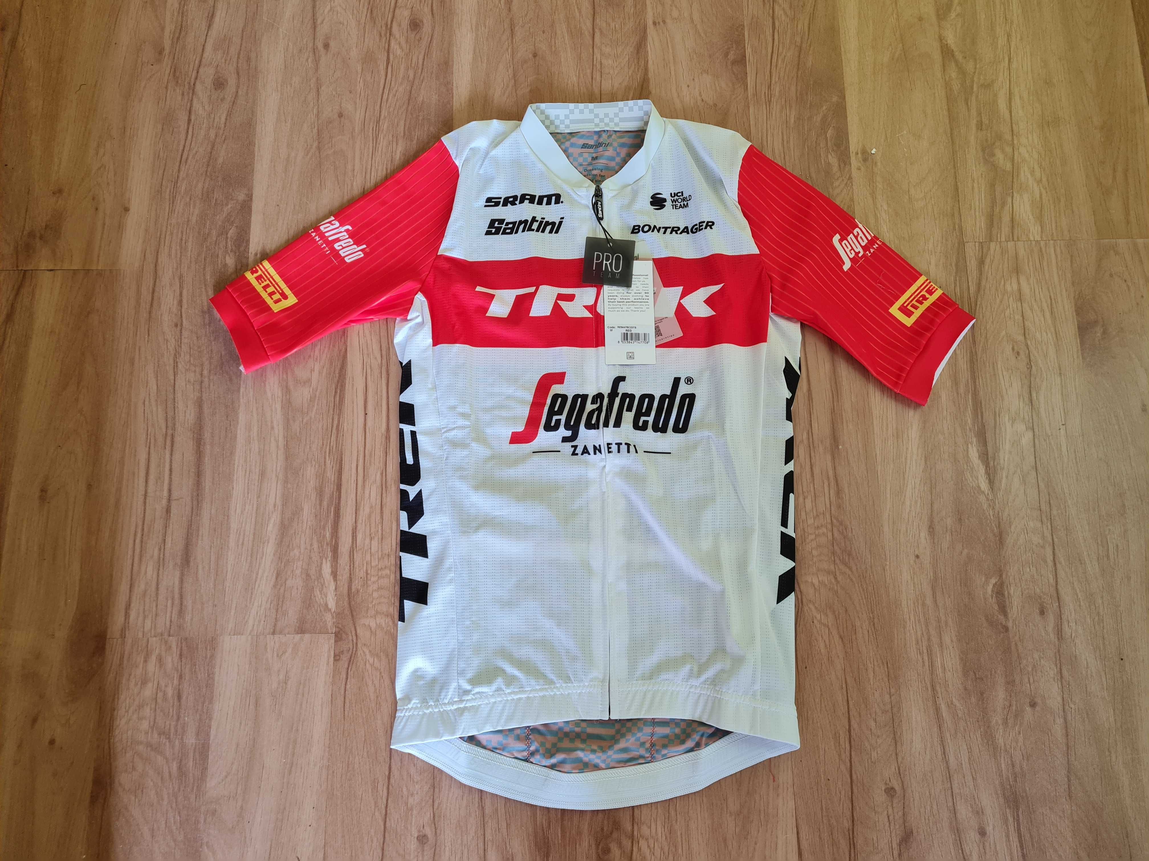 Trek Segafredo Santini 2022 - zestaw koszulka spodenki