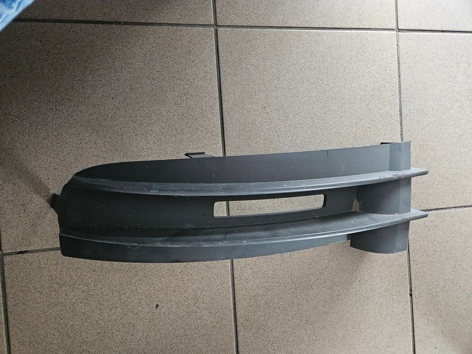 Kratka zderzaka lewa VW CADDY III VARIANT (2KB, 2KJ, 2CB, 2CJ) 2K0853683