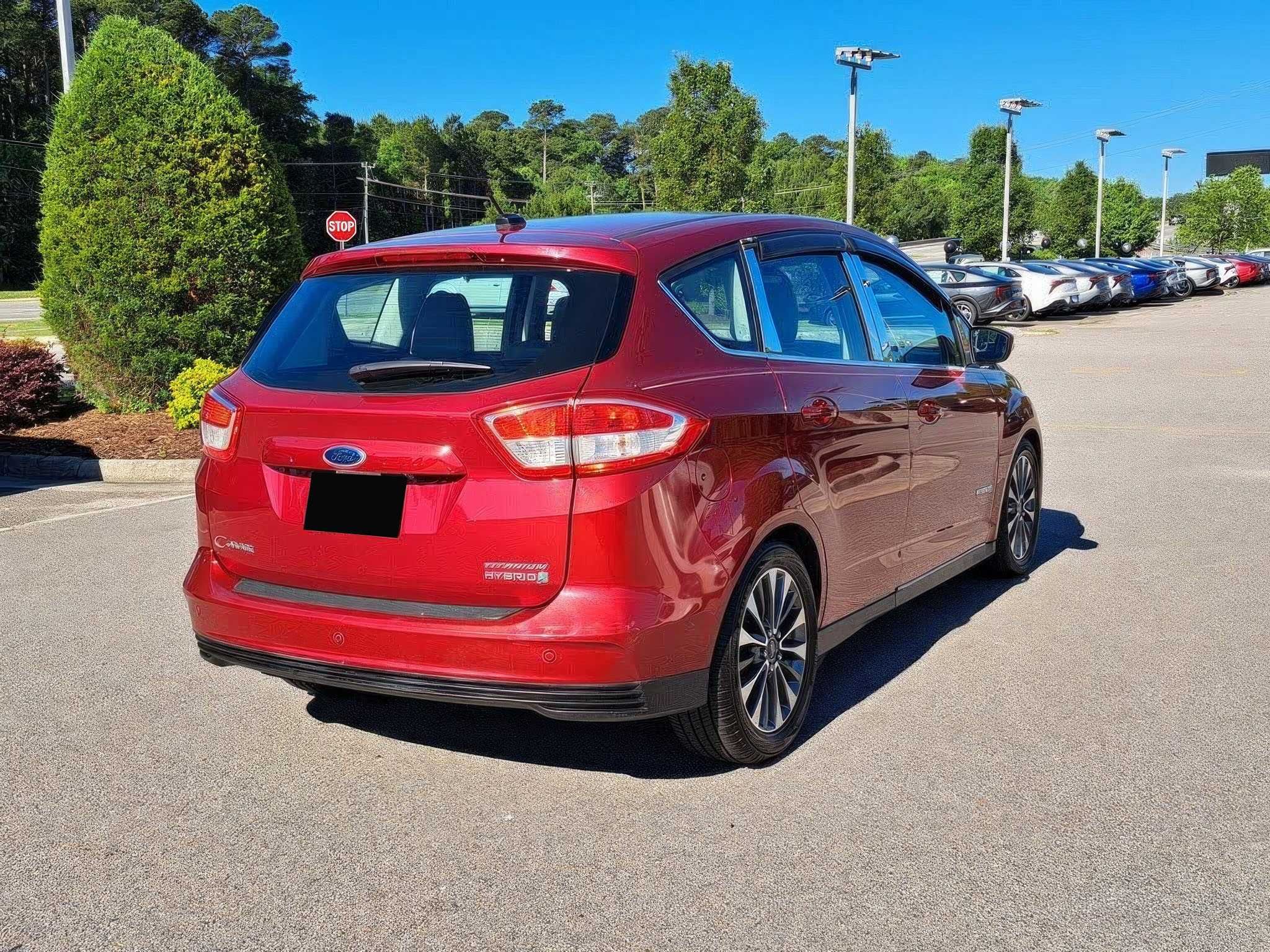 2017 Ford C-Max Hybrid Titanium