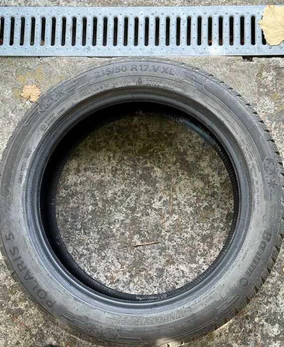 Продам шини зимові. 215/50R15 V XL 33/22 Barum Polaris 5