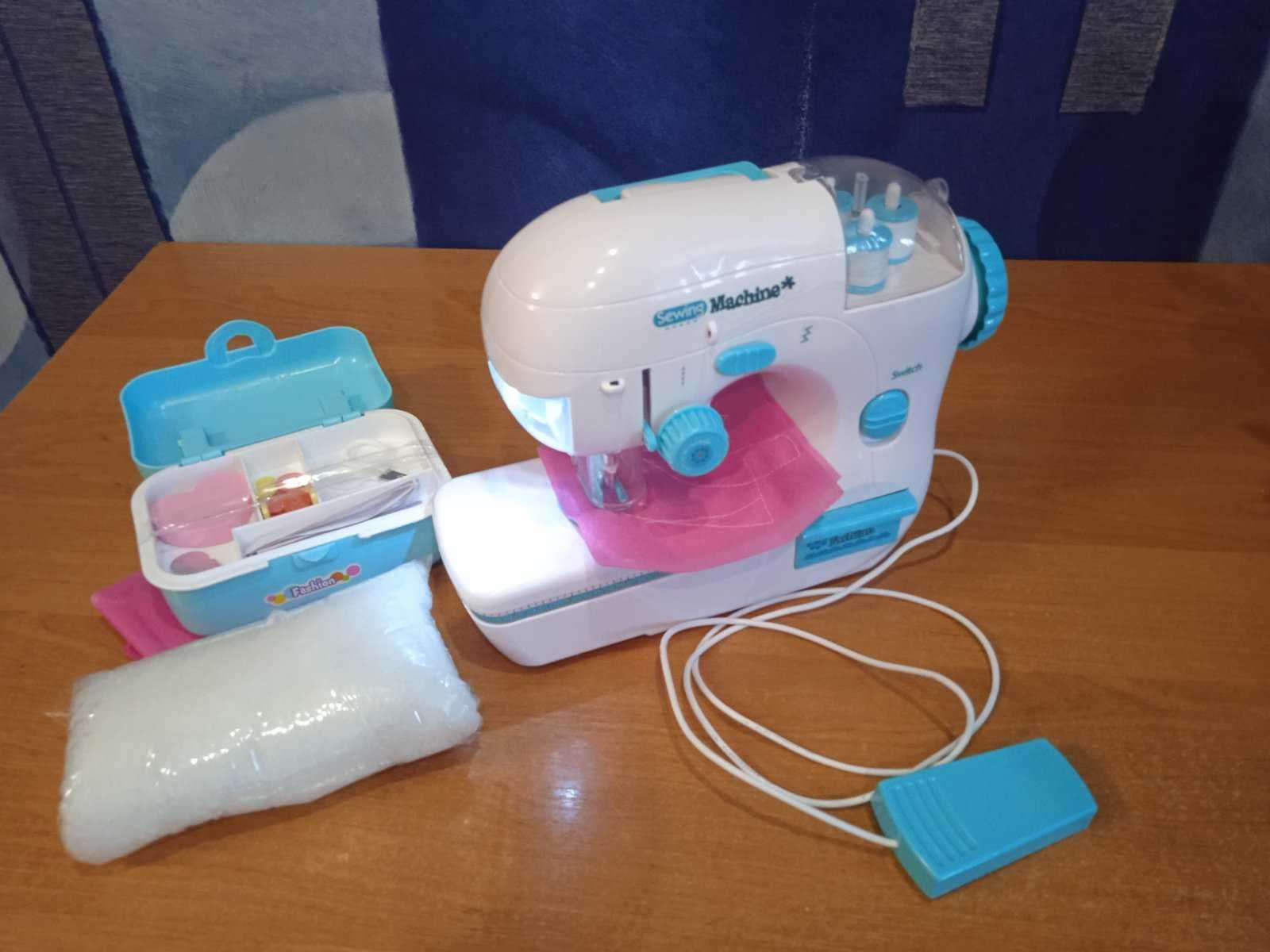 Дитяча швейна машинка (7926)