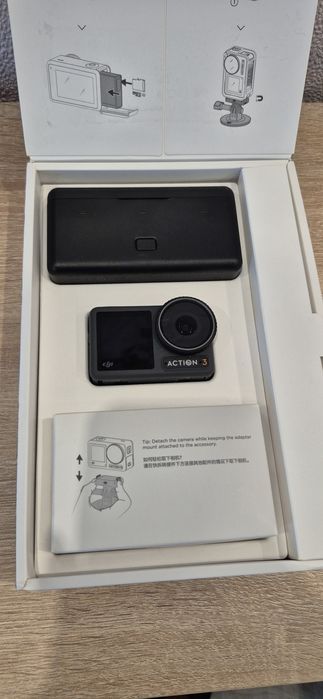 Екшн-камера DJI Osmo Action 3 Adventure Combo