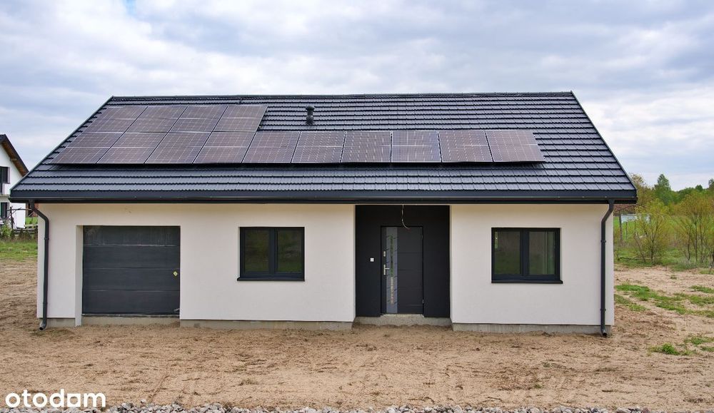 Nowy, energooszczędny z fotowoltaiką, bezpośrednio