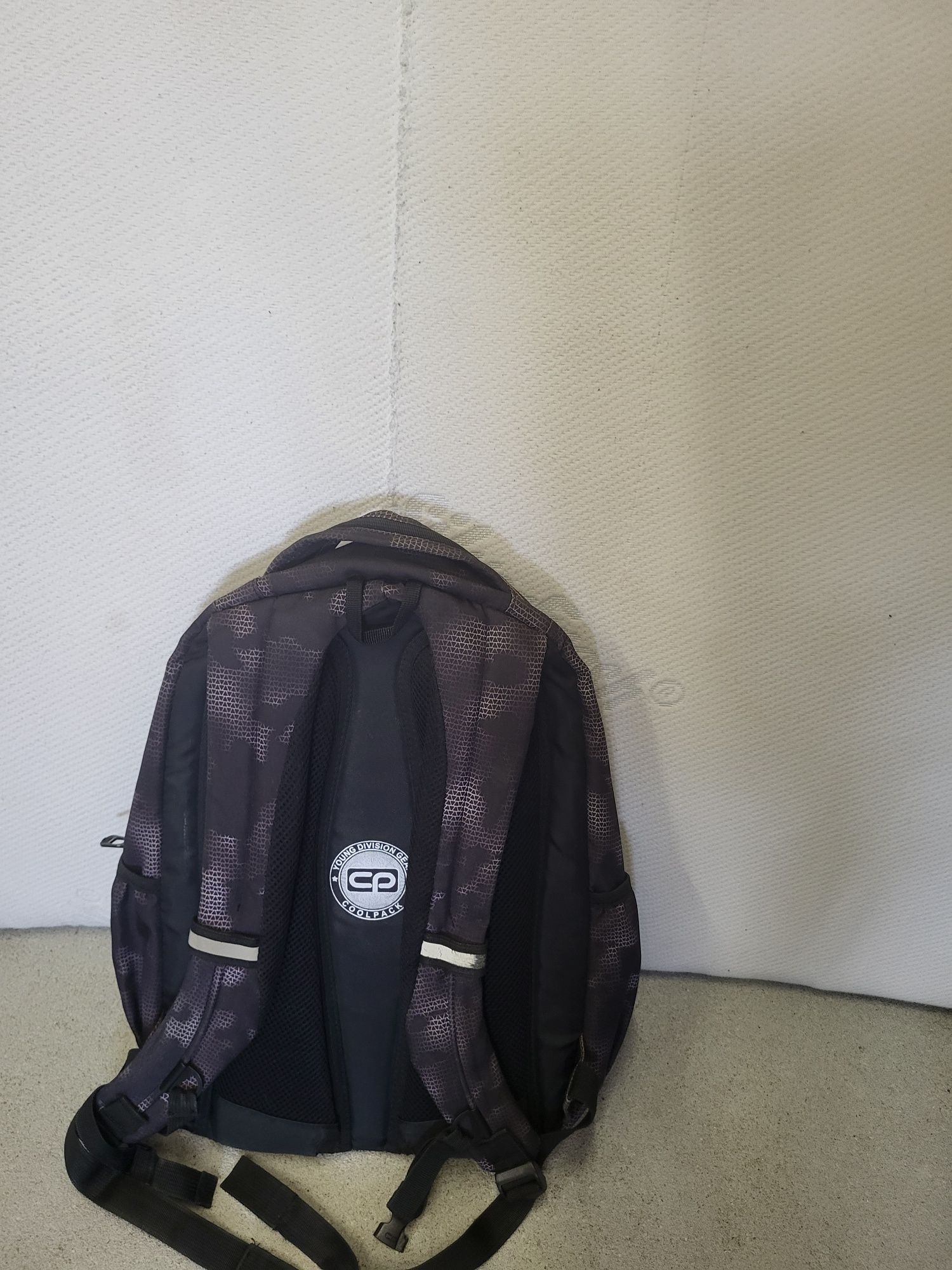 Plecak coolpack czarno pomarańczowy + piórnik