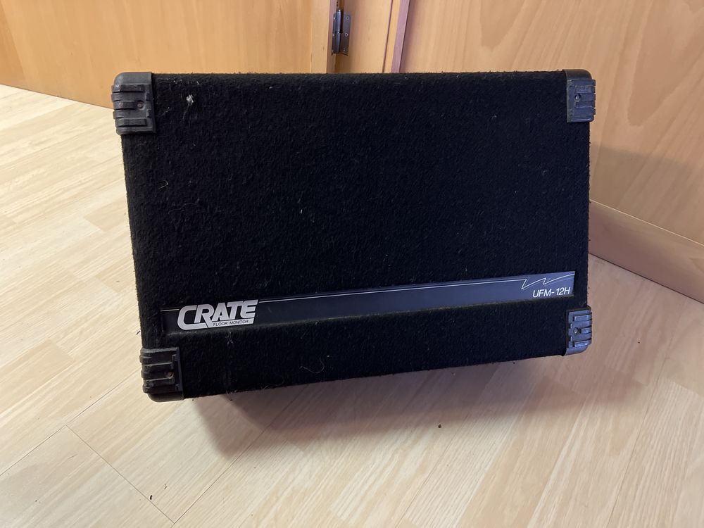 Coluna monitor Crate UFM-12H