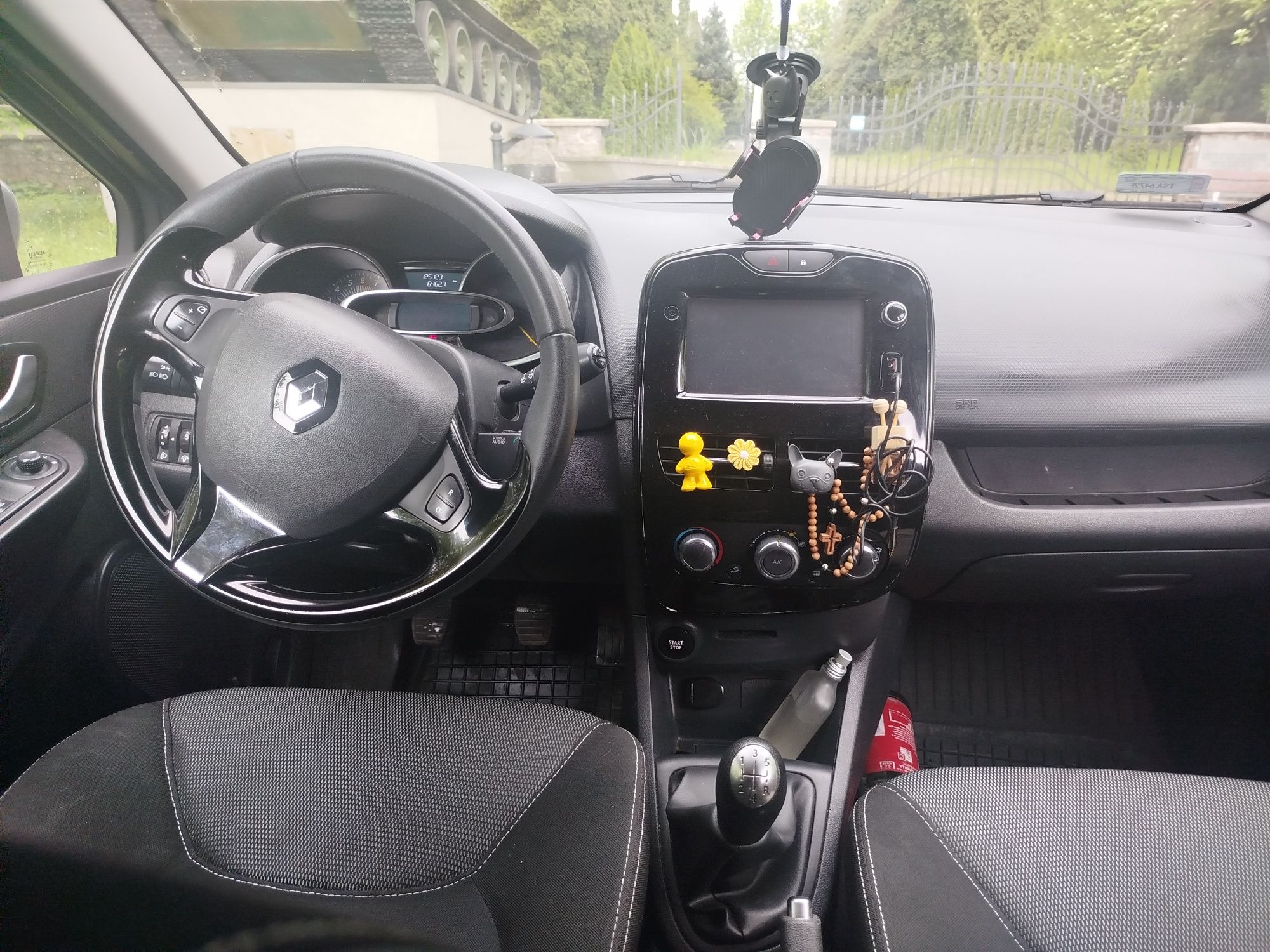 Sprzedam renault Clio 4