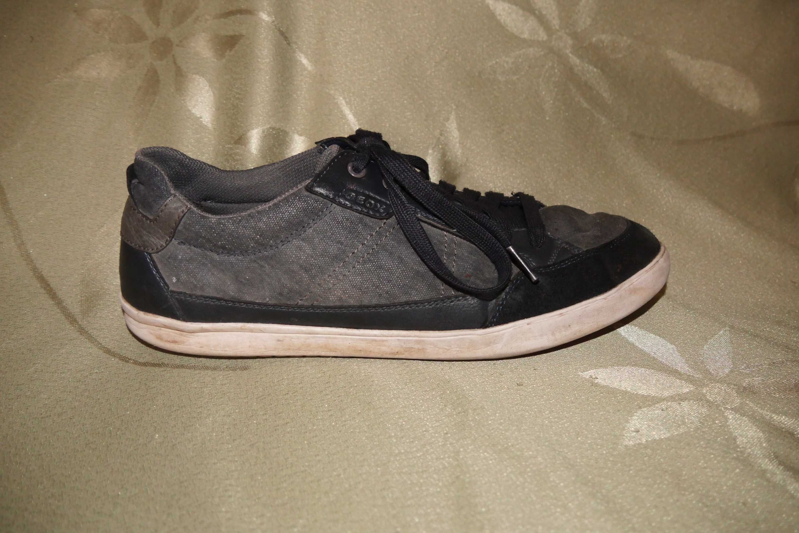 Buty sneakersy półbuty tenisówki trampki granatowe szkolne Geox 42