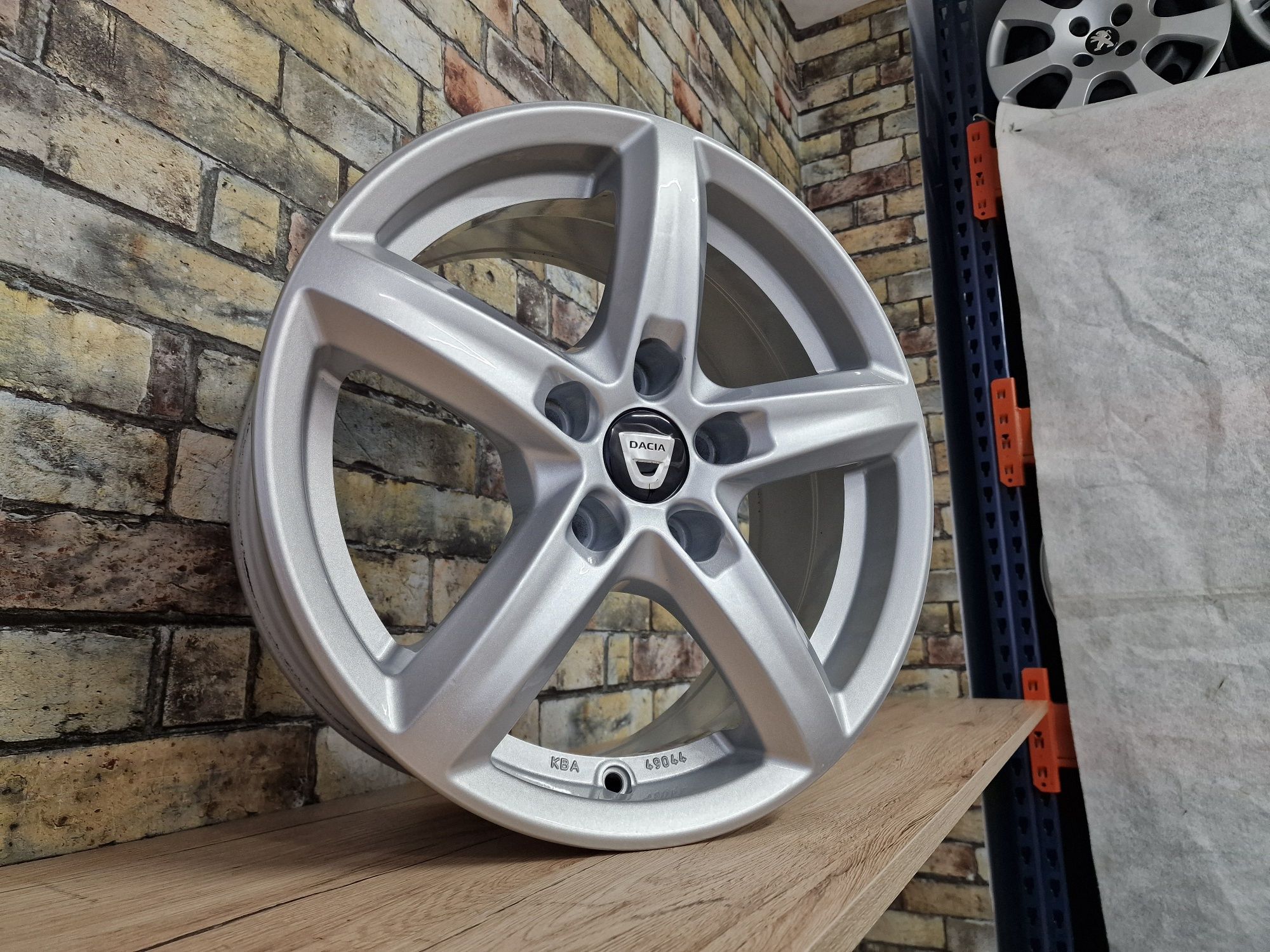 Felgi Aluminiowe 16' 5x114,3 DACIA Duster RENAULT Fluence