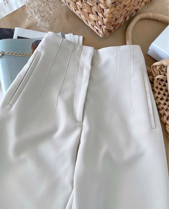 Трендові класичні штани Zara