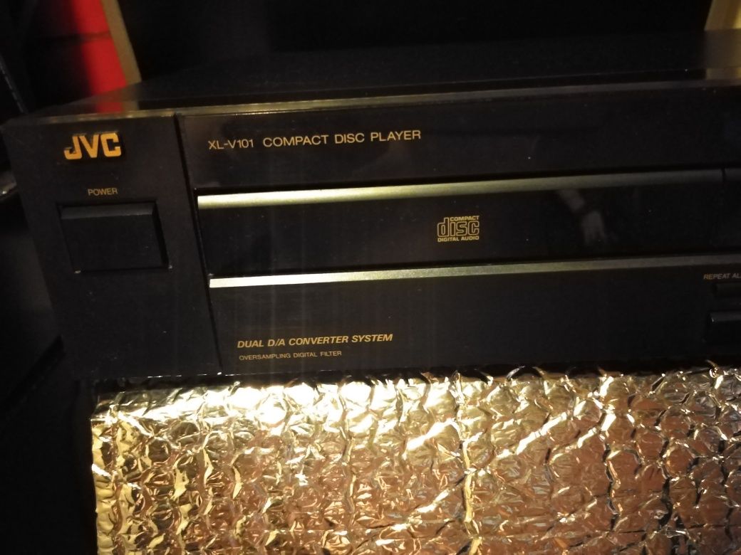 Leitor de Cds JVC, mod XLV 101