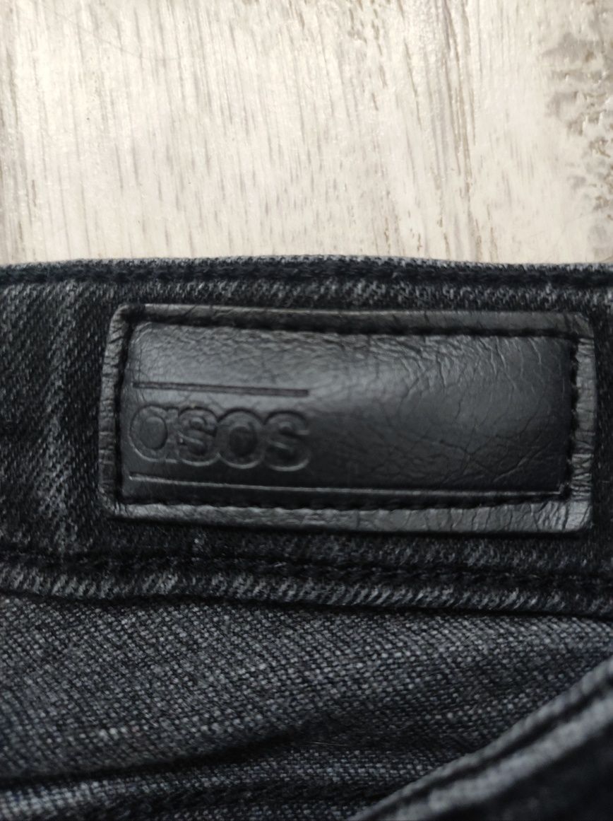 Asos świetne czarne jeansy Skinny ripped dziury rozm.W32