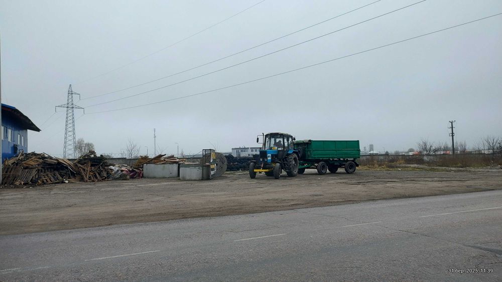 Киев 7км Участок7 сот Суперфасад на дорогу Крюковщина Под Коммерцию