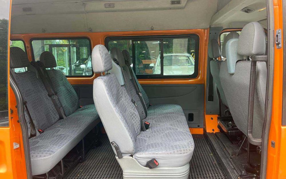 Ford Transit 2011