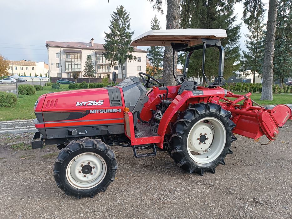 Японський мінітрактор.Трактор  Міцубісі МТ265.