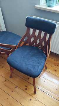 Krzesła ażurowe z drewna, CRABI, cena za wszystkie