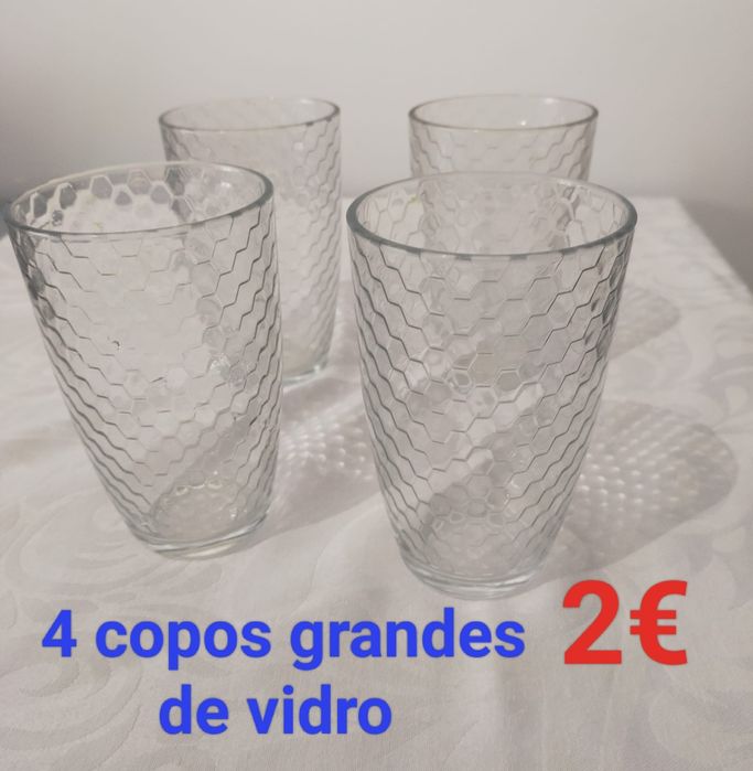 Conjunto de 4 copos de vidro grandes