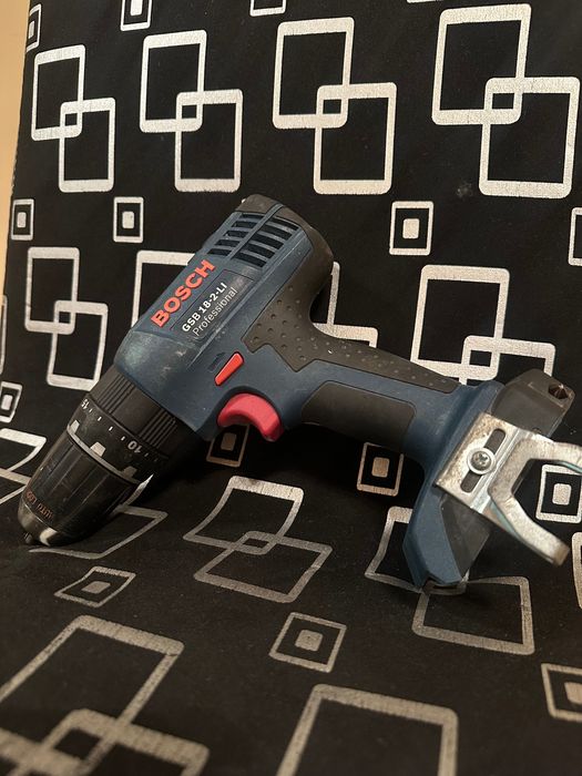 Wkrętarka bosch 18v z udarem