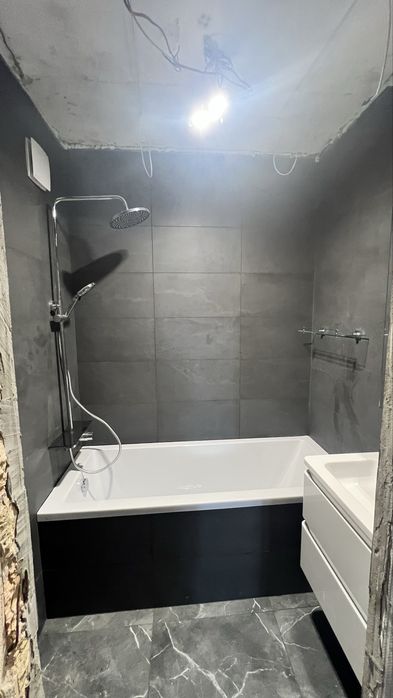 Укладка плитки . Санузел под ключ+380 (973640309