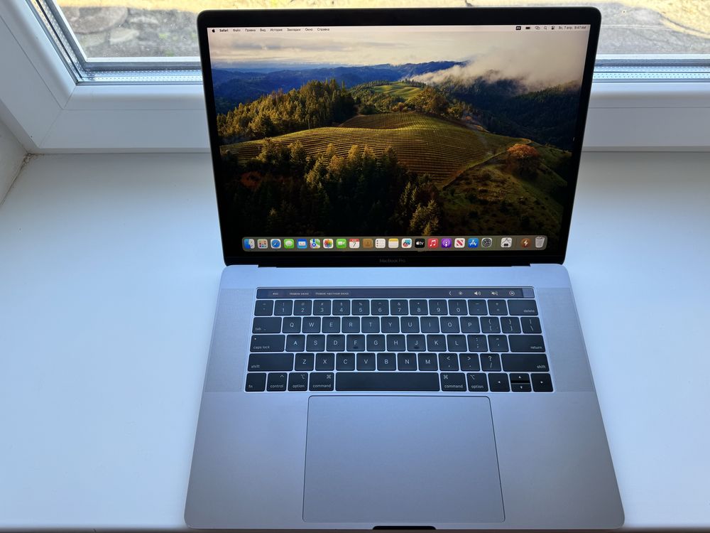 Apple MacBook Pro 15 2018/i7/2.6ghz/16gb/512gb