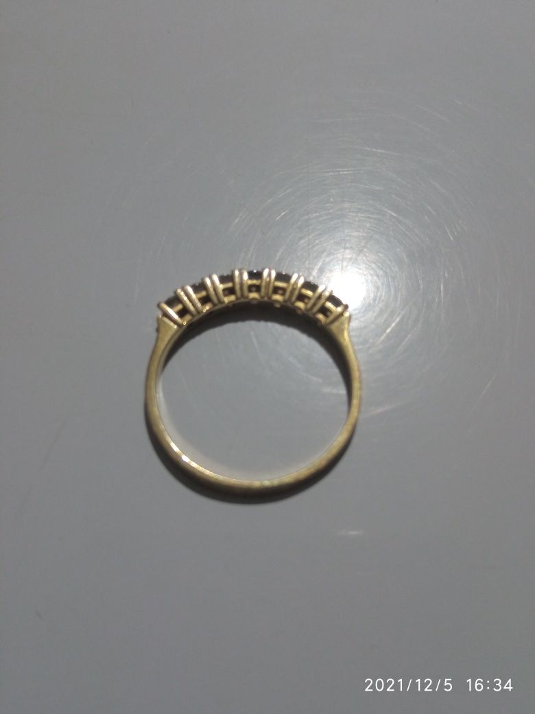 Piękny zaręczynowy pierścionek złoto 333