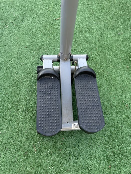 Máquina de ginastica com pesos