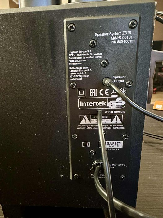 Głośniki Logitech z313 2.1 prawie jak nowe