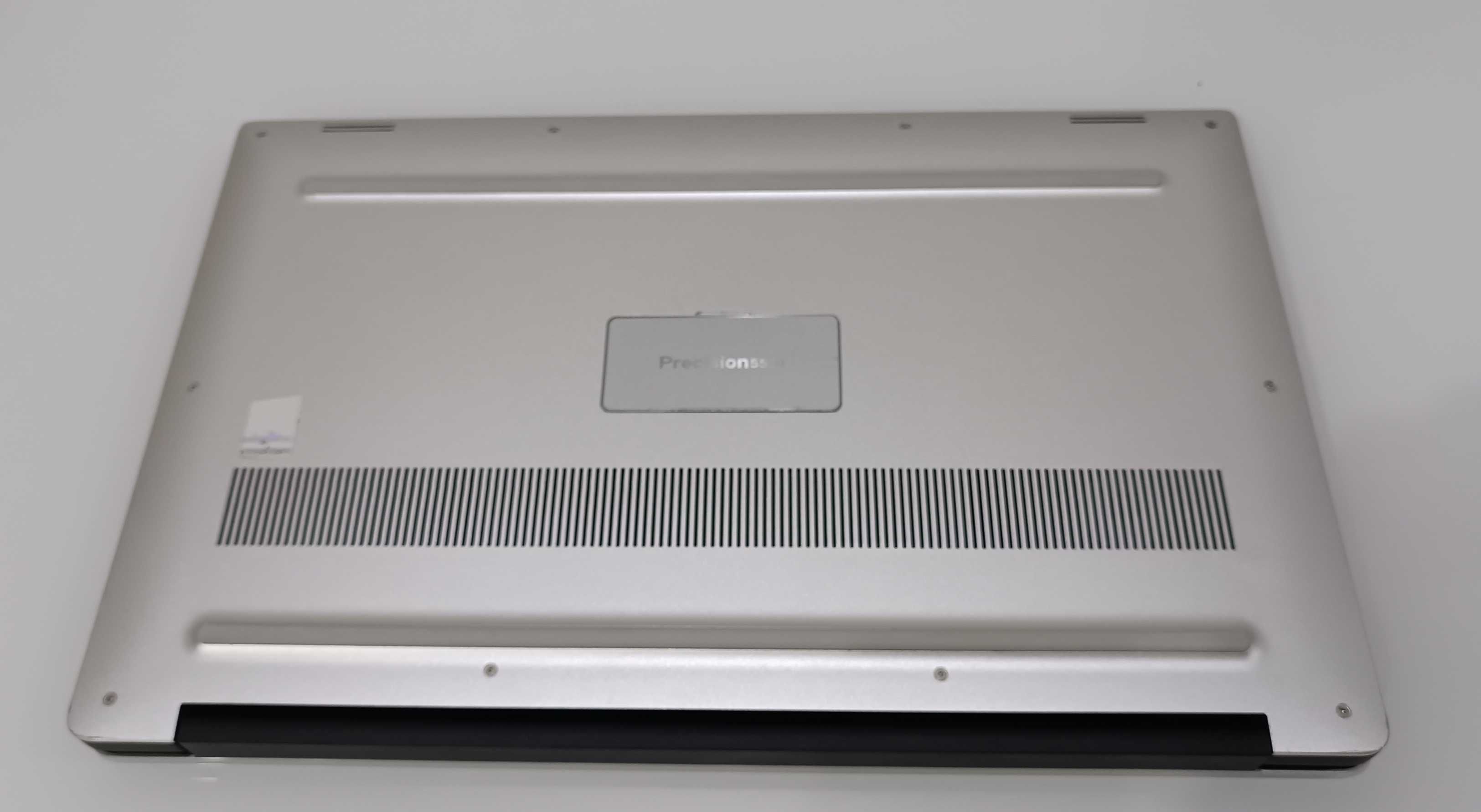 Dell Precision 15 5530/Ecrã 15.6 4K Touch/NVIDIA 4GB/i7/NVME/32GB RAM