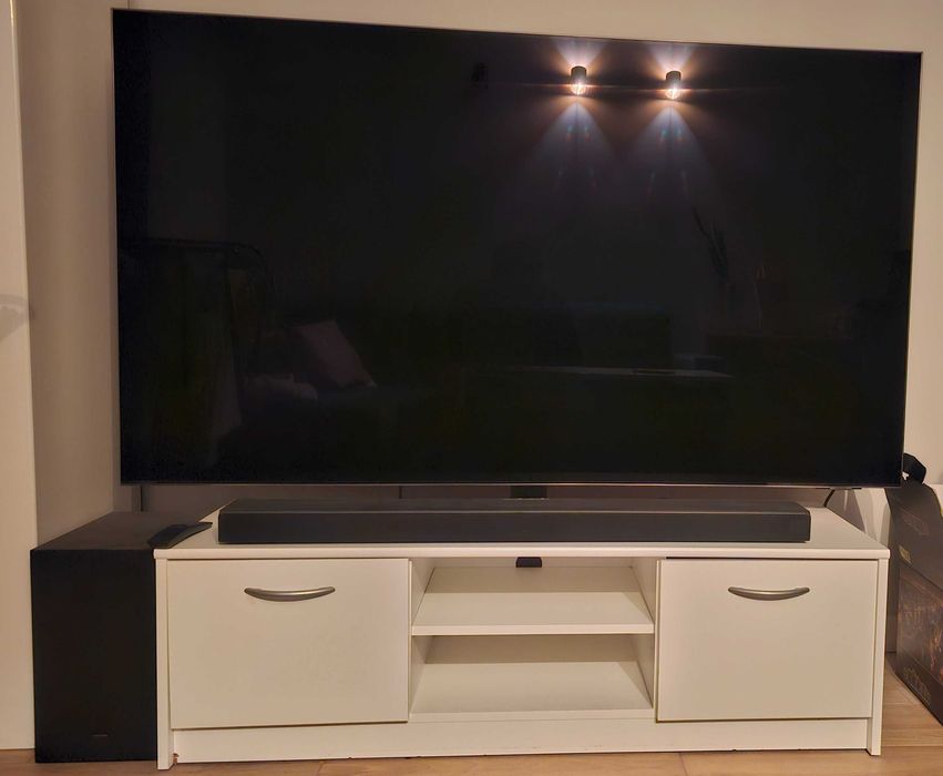 Telewizor NeoQled Samsung 65cali w zestawie z soundbarem samsung