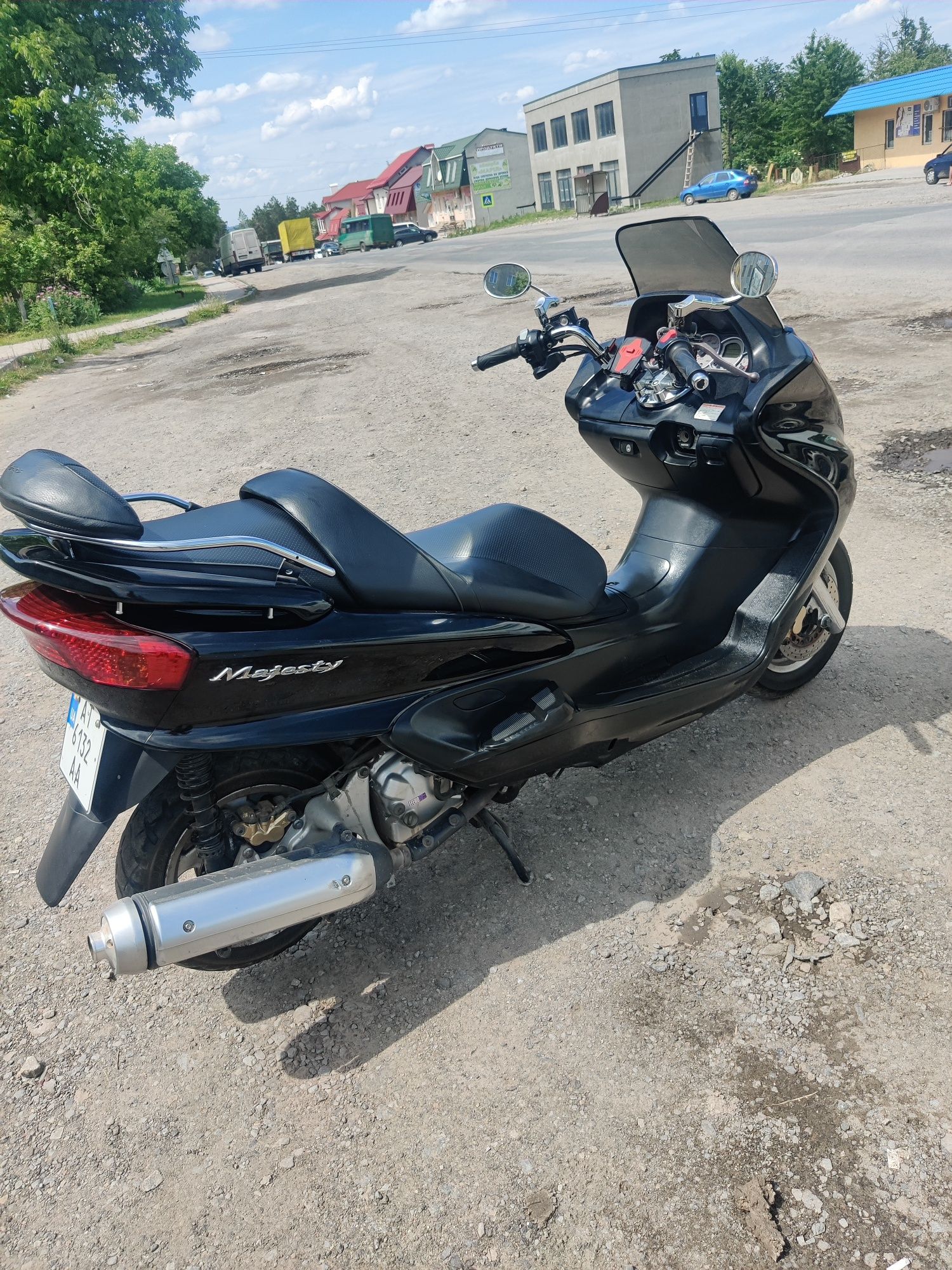 Максі скутер Yamaha Majesty 250