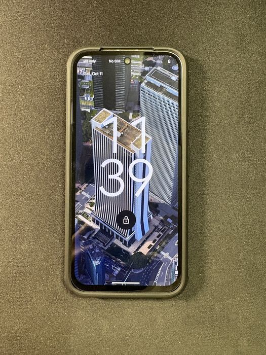 Google Pixel 8a 8/128GB (Porcelain) + Spigen